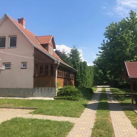Villa Zamunda House *