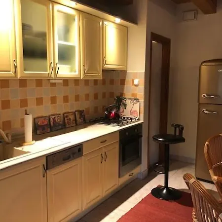 Zamunda House * Zamárdi
