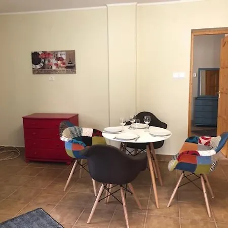 Zamunda House Zamárdi